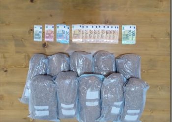 Συλλήψεις και κατάσχεση 10 κιλών αφορολόγητου καπνού