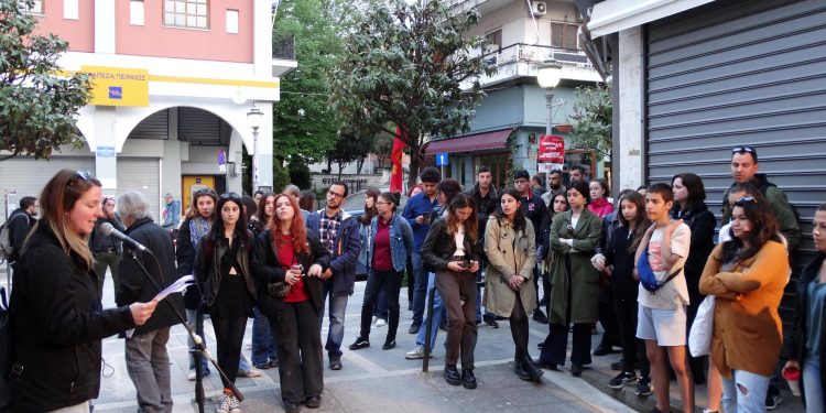 Εγκαίνια στο Εκλογικό Κέντρο του ΚΚΕ