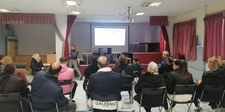 Ο Δήμος Ιωαννιτών αρωγός στη μείωση της σχολικής διαρροής των παιδιών Ρομά