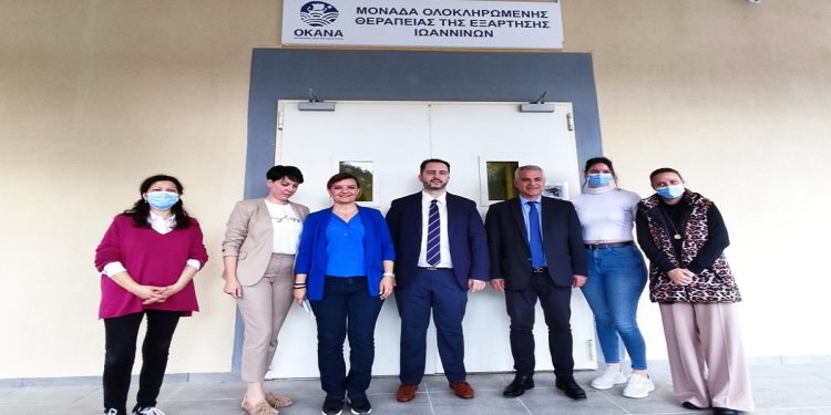 Μαρία Κεφάλα: Επίσκεψη στη ΜΟΘΕ του ΟΚΑΝΑ στο “Χατζηκώστα”