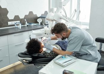 Από σήμερα η υποβολή αιτήσεων για το πρόγραμμα Dentist Pass μέσω vouchers.gov.gr