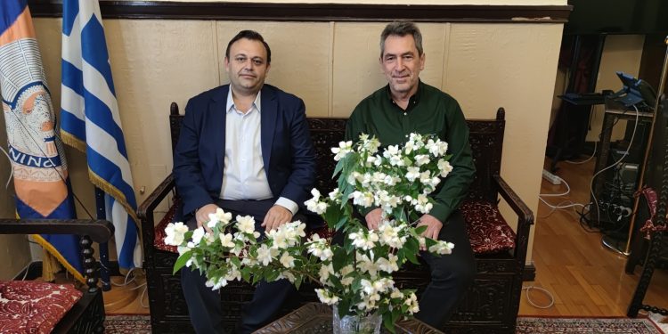 Στον Δημήτρη Παπαγεωργίου ο Ειδικός Γραμματέας του Υπουργείου Μετανάστευσης