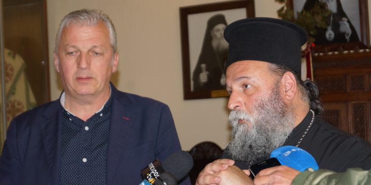 Συνάντηση Μ. Πλιάκου με τον Μητροπολίτη Ιωαννίνων για την αγιοκατάταξη του Πατριάρχη Ιερεμία Α΄
