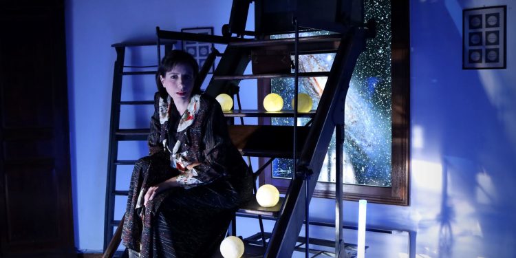 «Σαπφώ καταστερωμένη, ένα μουσικό αστροφυσικό ταξίδι»