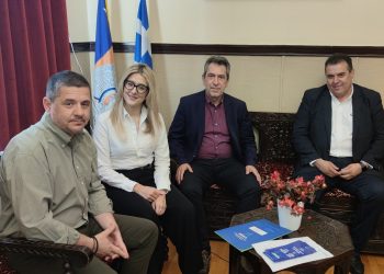 Συνάντηση του Δημάρχου με στελέχη της ΔΕΔΑ