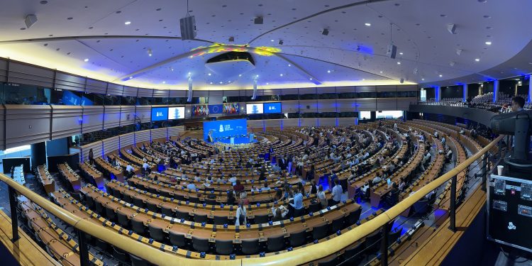 Παρουσία του Δήμου στο ετήσιο συνέδριο για την Ευρωπαϊκή Αποστολή “100 κλιματικά ουδέτερες και έξυπνες πόλεις”