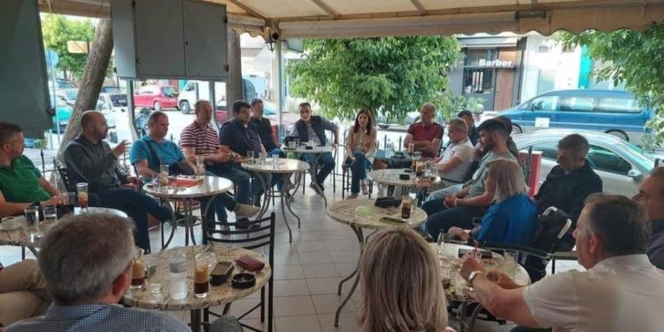Συνεχίζει τις συναντήσεις του ο Γιάννης Τσίμαρης