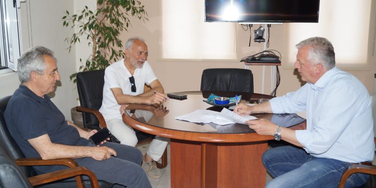 Έργα αναβάθμισης στις  πλατείες Βουνοπλαγιάς και Κάτω Λαψίστας του Δήμου Ζίτσας