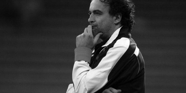 Θλίψη για τον χαμό του  Στεφάν Ντεμόλ