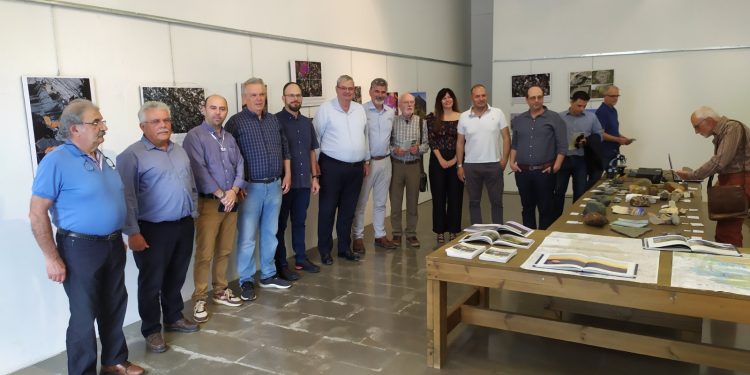Ολοκλήρωση της έκθεσης φωτογραφίας για τα πετρώματα το Παγκόσμιου Γεωπάρκου UNESCO Βίκου- Αώου