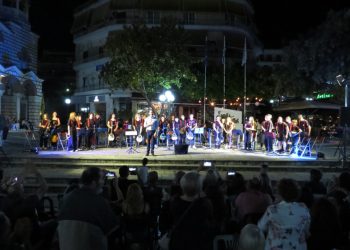 Αφιέρωμα στον Μ. Βαμβακάρη από το “Λαϊκό – Ρεμπέτικο” του Μουσικού Σχολείου Άρτας