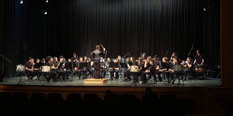 Συναυλίες με την Μπαντίνα της Φιλαρμονικής του Δήμου Ιωαννιτών