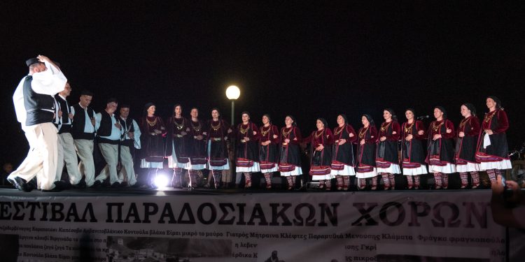 Ολοκλήρωση 1ου Διεθνούς Φεστιβάλ Παραδοσιακών Χορών Ηγουμενίτσας