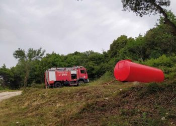 Εγκατάσταση υδατοδεξαμενής πυρόσβεσης στην Άνω Σκαφιδωτή
