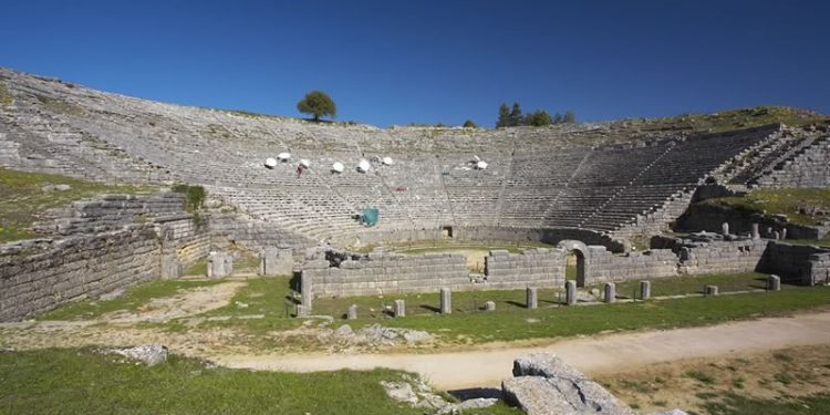 Συνάντηση εργασίας για την … επόμενη ημέρα της Πολιτιστικής Διαδρομής στα Αρχαία Θέατρα της Ηπείρου