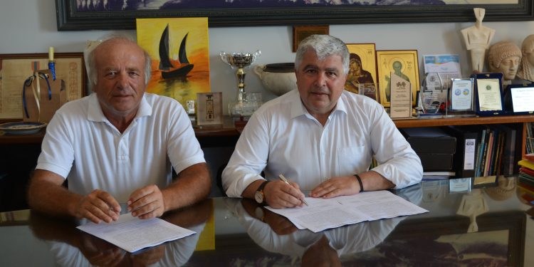 Υπεγράφη η σύμβαση του έργου για τη βελτίωση και συντήρηση του οδικού δικτύου Δήμου Πρέβεζας