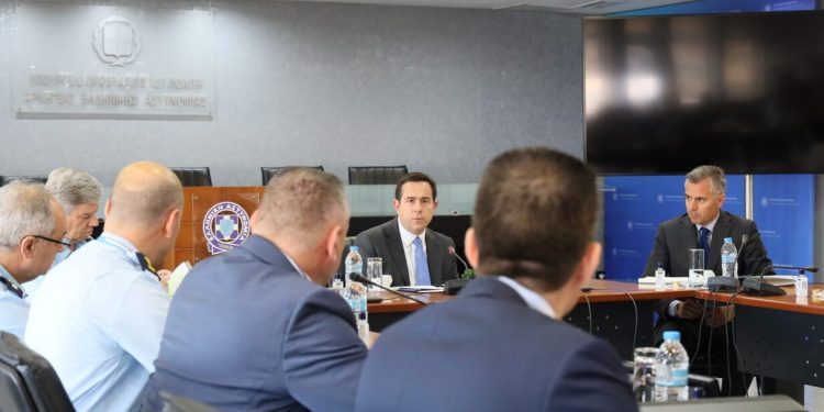 Συνάντηση Ν. Μηταράκη με εκπροσώπους των «OUR GREECE» και «Α21»