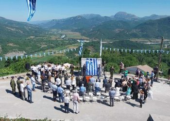 Ο Δήμος Κόνιτσας τίμησε τη μνήμη των θυμάτων του ολοκαυτώματος του Μαρτυρικού Χωριού Αηδονοχωρίου – Αποκαλυπτήρια του νέου μνημείου πεσόντων