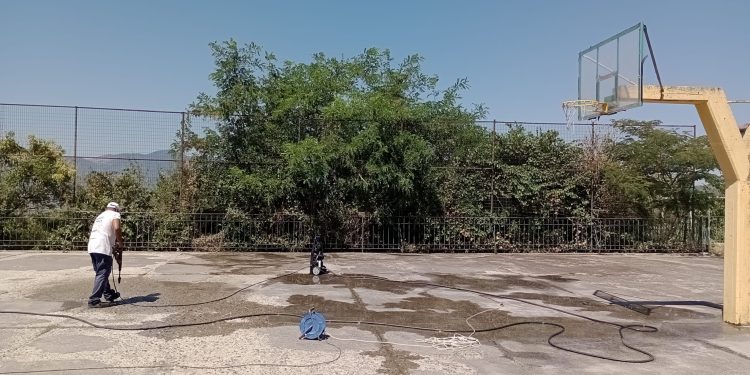 Κόνιτσα: Αναβάθμιση παιδικών σταθμών και γηπέδου καλαθοσφαίρισης Γυμνασίου και Λυκείου