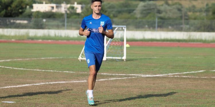 ΠΑΣ Γιάννινα: Δουλειά στην επίθεση και παιχνίδια κατοχής στη προπόνηση – Φαντάρος ο Λιάσος