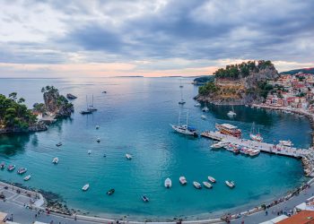 Νέες συνδέσεις με τον βιολογικού στο ιστορικό κέντρο της Πάργας