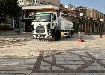 Μια νέα υδροφόρα προστέθηκε στην Υπηρεσία Καθαριότητας του Δήμου Αρταίων