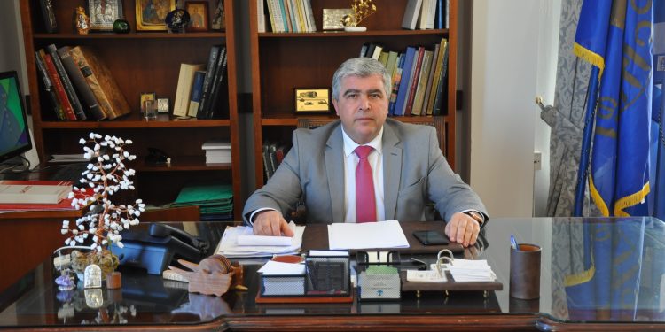 Πρέβεζα: Με την υπογραφή του Δημάρχου Ν. Γεωργάκου το έργο ανάπλασης της οδού Καλημέρη