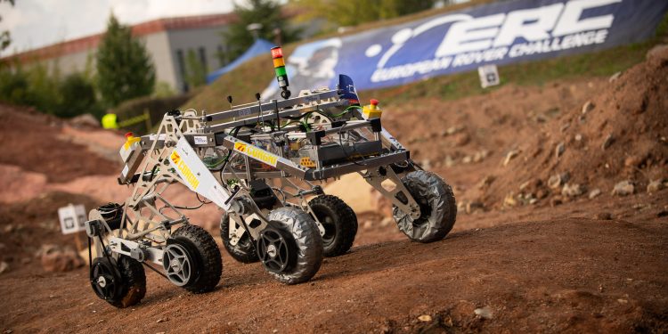 Ο διεθνής διαγωνισμός ρομποτικής European Rover Challenge σε μία ξεχωριστή “αποστολή” στον Άρη