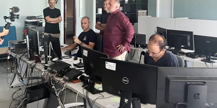 Έκτακτη επίσκεψη στην Πυροσβεστική και σε ομάδες περιπολίας από τον Σπ. Ριζόπουλο