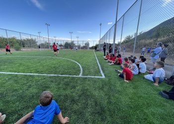Εγκαίνια με τουρνουά ποδοσφαίρου και τένις στα νέα δημοτικά γήπεδα της Ροδαυγής