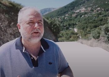 Με αμείωτο ρυθμό συνεχίζονται και μέσα στον Αύγουστο τα οδοιπορικά του Σπύρου Ριζόπουλου.