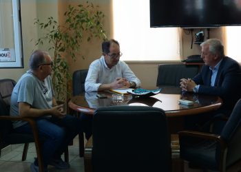 Με τον Πρόεδρο του Υπεραστικού ΚΤΕΛ Ιωαννίνων συναντήθηκε ο Μιχάλης Πλιάκος