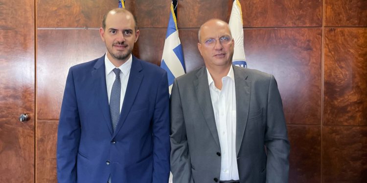 Δημιουργία Κινητών Μονάδων Παραλαβής Αιτήσεων Διαβατηρίων σε απομακρυσμένες περιοχές του εξωτερικού