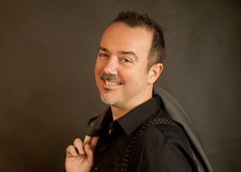 «Μουσική εξερεύνηση» με τον Δημήτρη Υφαντή