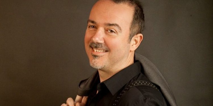 «Μουσική εξερεύνηση» με τον Δημήτρη Υφαντή