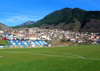 Συμφωνητικό ανάθεσης για την προμήθεια χλοοτάπητα και λοιπού εξοπλισμού στο γήπεδο της Κόνιτσας