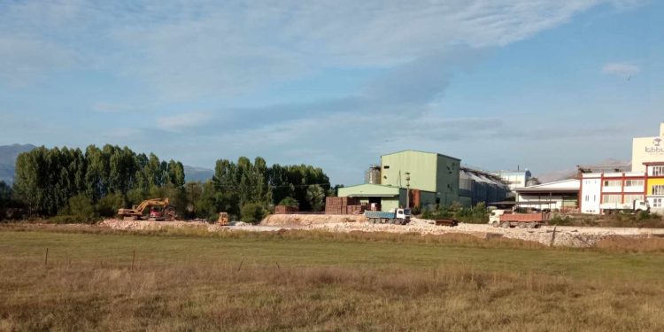 “Γιάννενα – Πολίτες για την Ανατροπή”: Όταν οι άλλοι μιλάνε για πεσμένα φύλλα εμείς θα επιμένουμε να μιλάμε για την ουσία