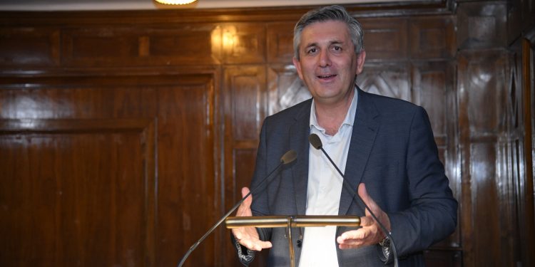 Μεγάλη συγκέντρωση του Χρήστου Τσιρογιάννη στους ετεροδημότες της Αθήνας