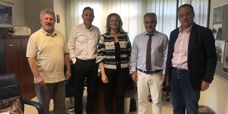 Επίσκεψη Θωμά Μπέγκα σε ΠΓΝΙ και “Χατζηκώστα”