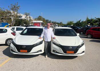 Η Περιφερειακή Ενότητα Πρέβεζας αποκτά 2 ηλεκτρικά αυτοκίνητα και σταθμό φόρτισης