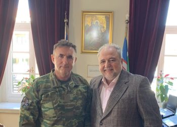 Επίσκεψη στην 8η Μεραρχία από τον Σπύρο Ριζόπουλο