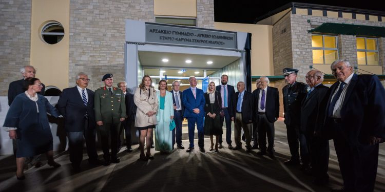 Εγκαίνια της νέας πτέρυγας που στεγάζει το Γυμνάσιο και το Λύκειο του Αρσακείου Ιωαννίνων