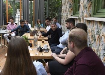 Συνάντηση Ν. Ανδρουλάκη με νέους στα Ιωάννινα