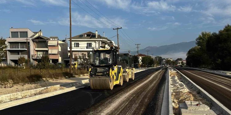 Ιωάννινα: Εργασίες ασφαλτόστρωσης στον μεγάλο δακτύλιο