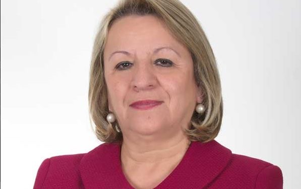 Μ. Κιτσανού: “Το ΠΑΣΟΚ διακατέχεται από ένα περίεργο σύνδρομο εξάρτησης από παρελθοντικές πολιτικές φιγούρες”