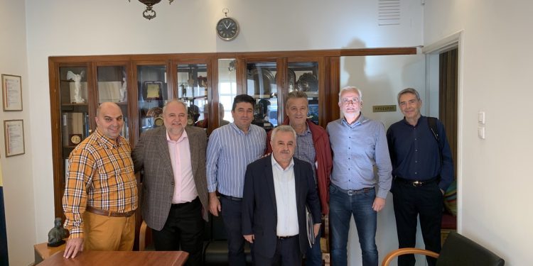 Το επιμελητήριο Ιωαννίνων επισκέφθηκε ο Σπύρος Ριζόπουλος