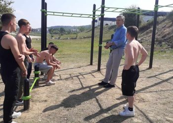 Άρτα: Ένα πρότυπο γραμμικό πάρκο καλλισθενικής γυμναστικής απέκτησε το Παραποτάμιο Πάρκο