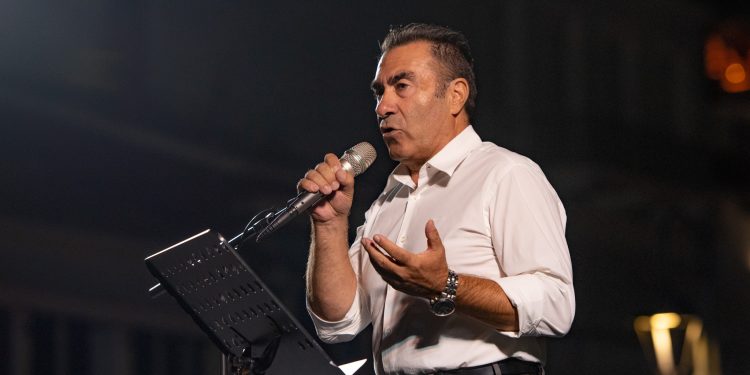 Μεγάλη συμμετοχή δημοτών στην ομιλία του Νίκου Ζαχαριά στην Πάργα