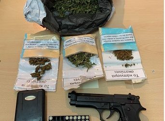 Συνελήφθη ημεδαπόςστα Ιωάννινα για παραβάσεις περί ναρκωτικών και όπλων