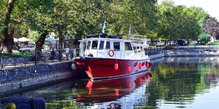 Δρομολόγηση του καινούριου καραβιού «ΚΑΠΕΤΑΝ ΜΕΝΗΣ» στην συγκοινωνιακή γραμμή ΝΗΣΙ-ΙΩΑΝΝΙΝΑ.